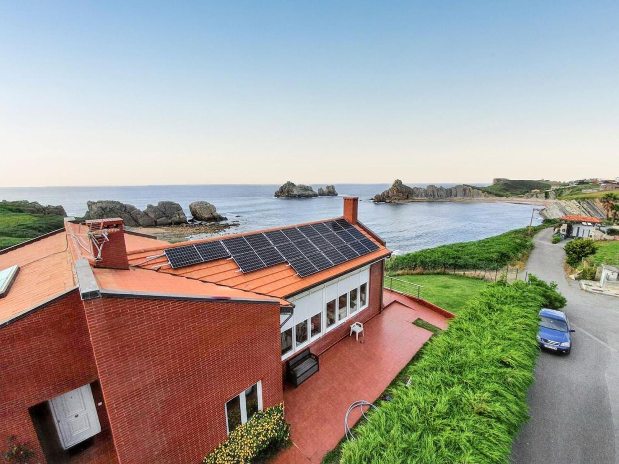 Spacious House With Sea View In Liencres + Jacuzzi Екстер'єр фото